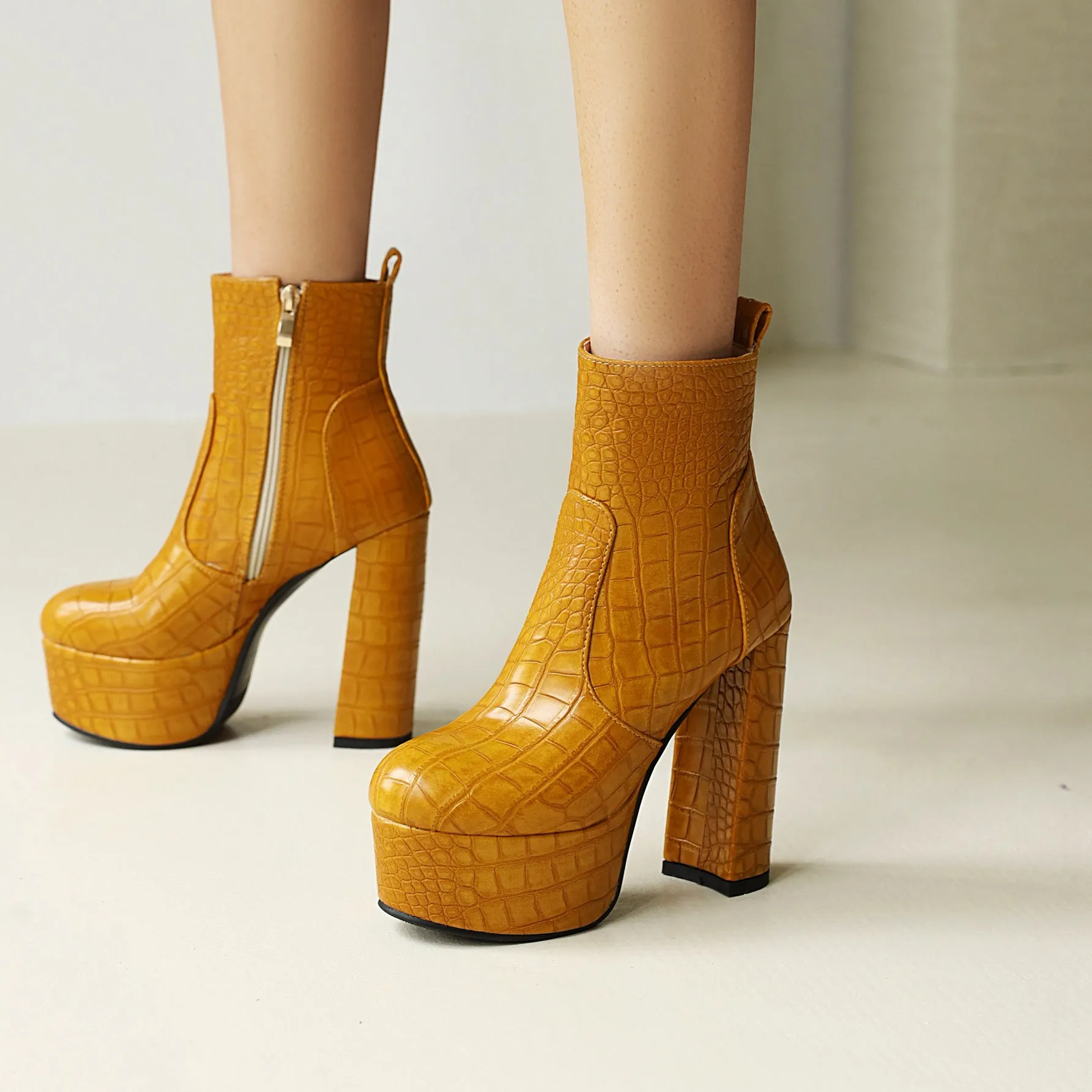 Bigsizeheels Fashion chunky heel platform boots - Yellow