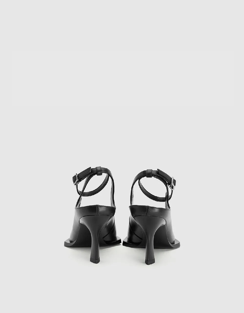Heeled Pointed Toe Slingbacks