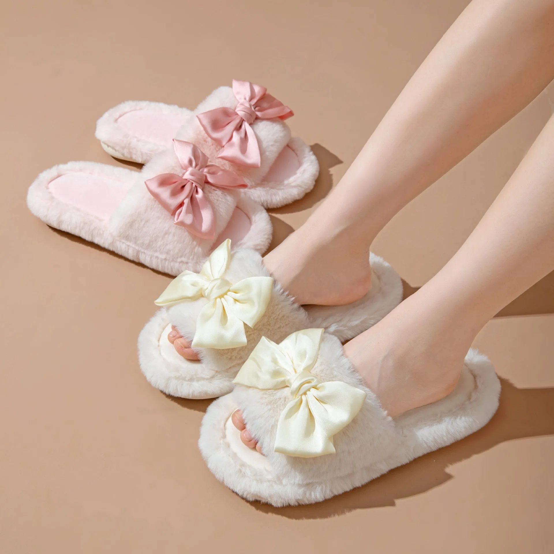 Wholesale 20pcs Open Cotton Home Girl Plush Indoor Slippers